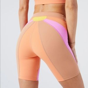 Sunburst bike short l*space retro sun active